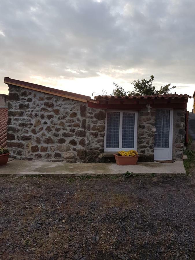 La Maison D'Oree Polignac (Haute-Loire) Exterior foto